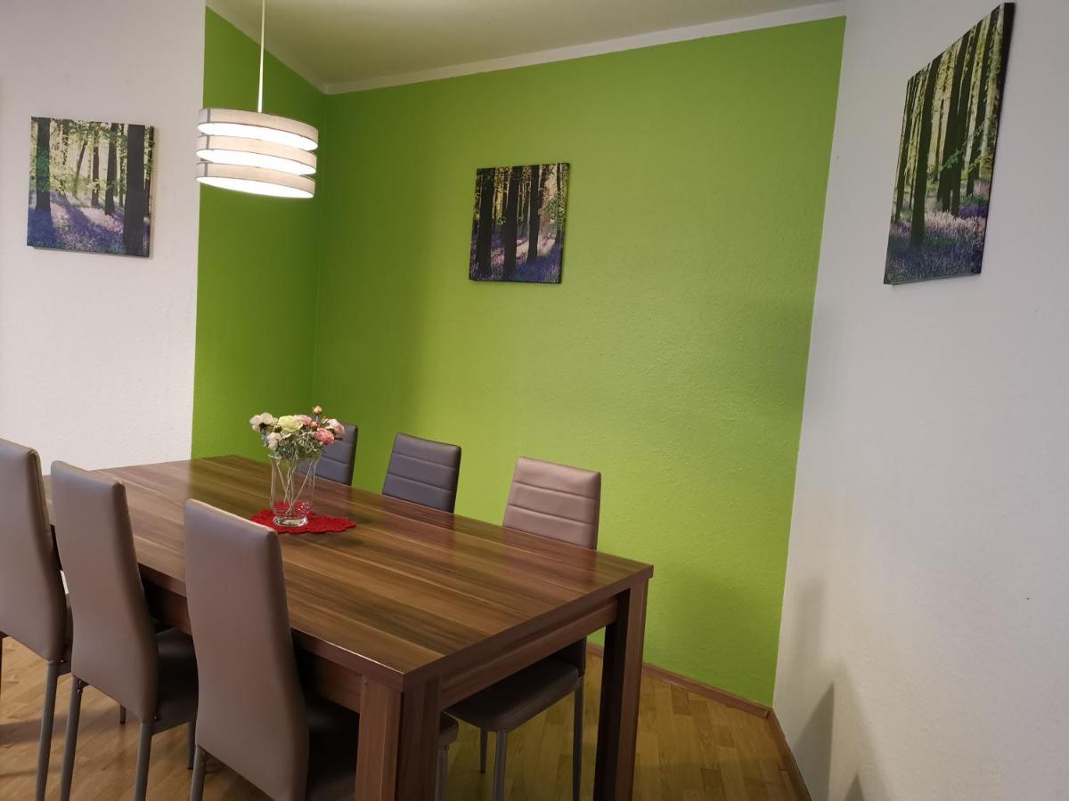 Gute Laune Mit Terrasse Und Garten Zentral FDH Εξωτερικό φωτογραφία